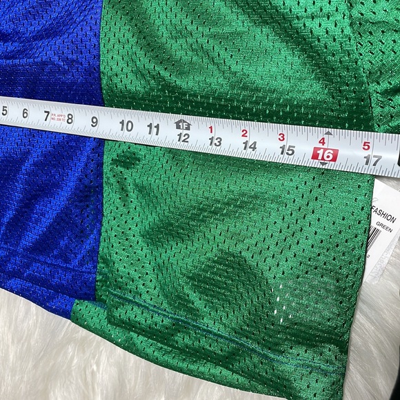 NWT (S) ARTISTIX perforated breathable crop sports Royal blue green color-block - Picture 4 of 8